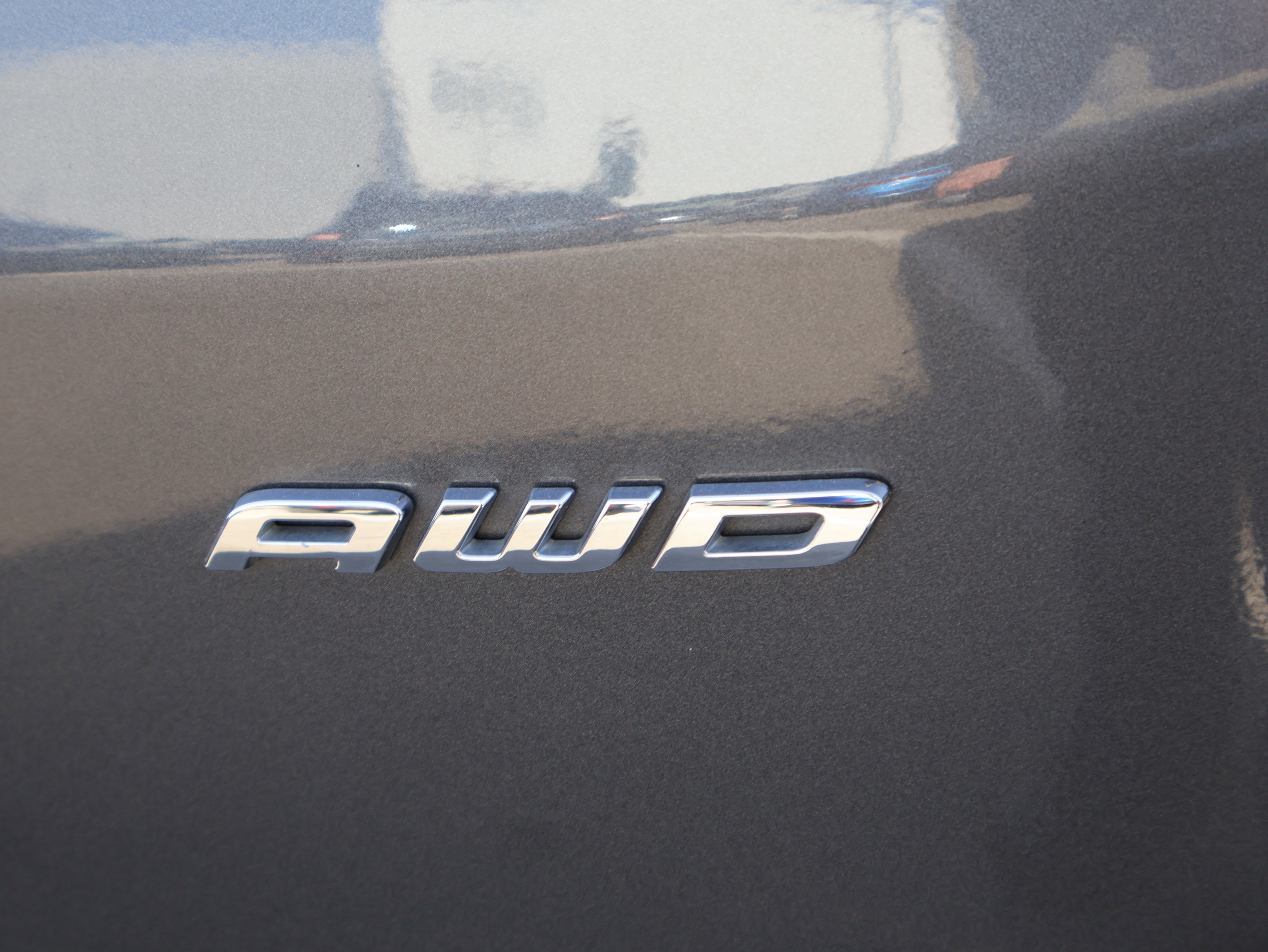 Used 2022 Ford Edge SEL image 16