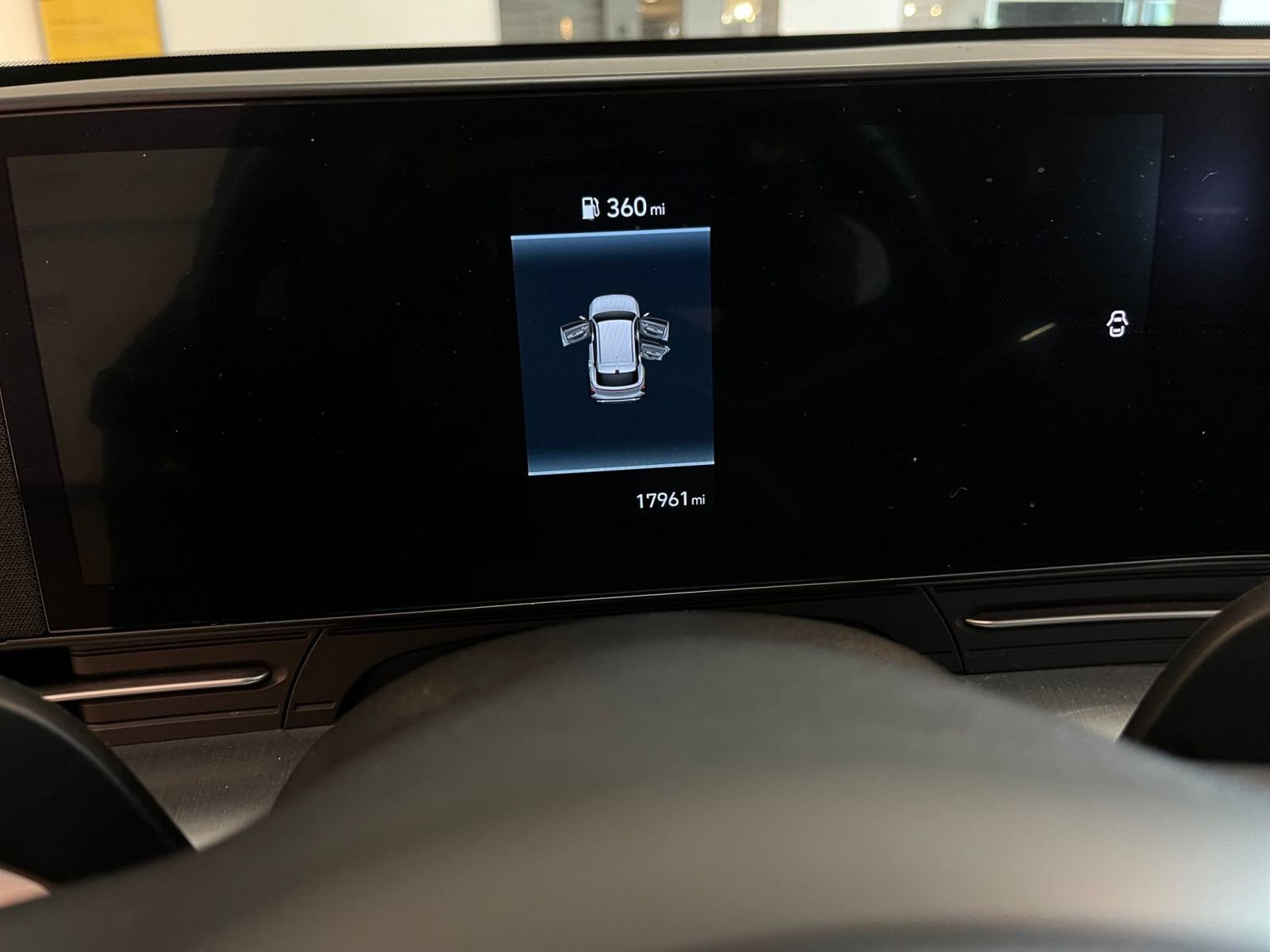 Used 2025 Hyundai Kona SEL image 40