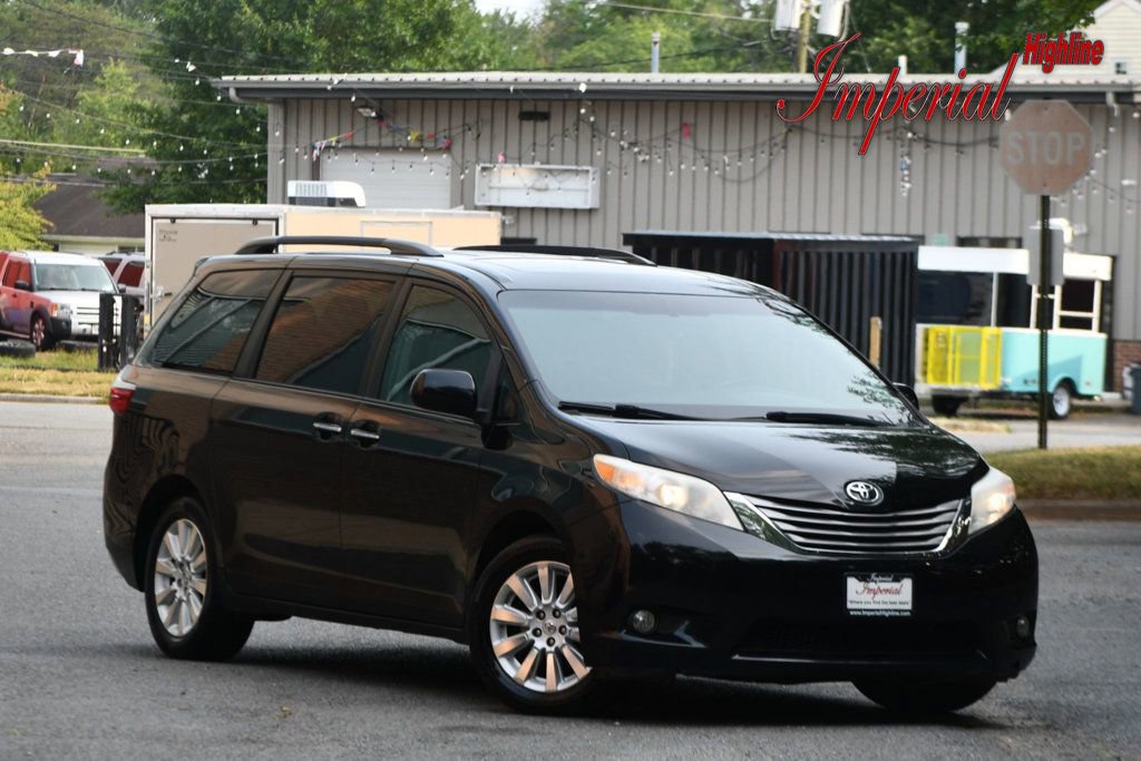 Used 2015 Toyota Sienna XLE Premium
