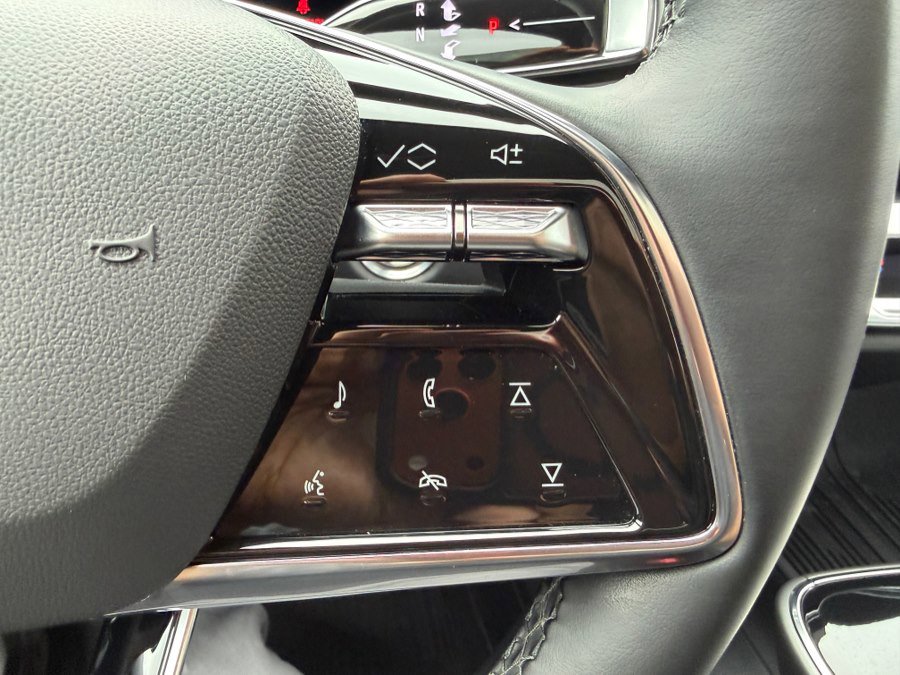 Used 2024 Cadillac Lyriq Tech w/ LPO, Floor Liner Package image 17