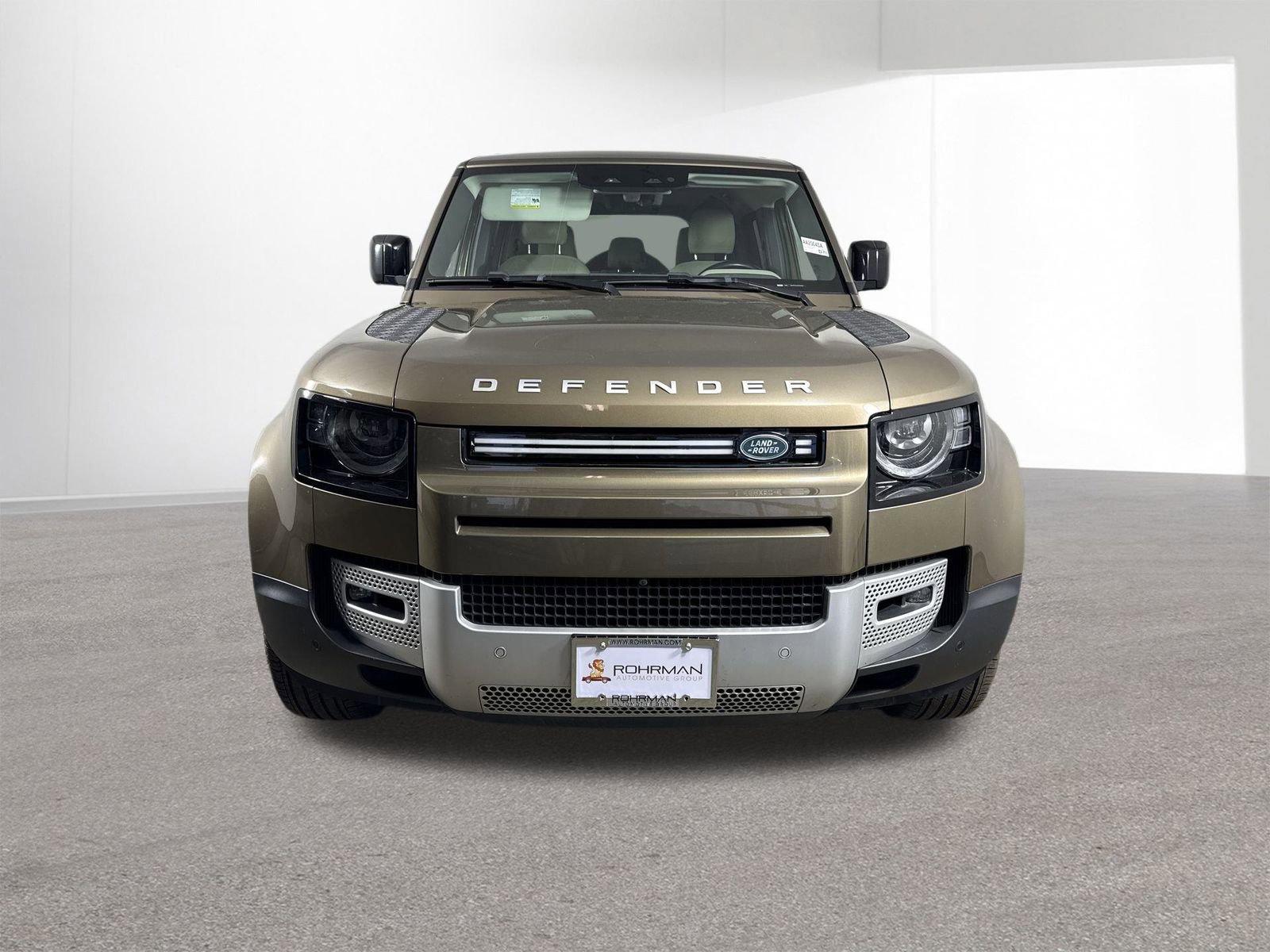 Used 2021 Land Rover Defender 110 SE image 25
