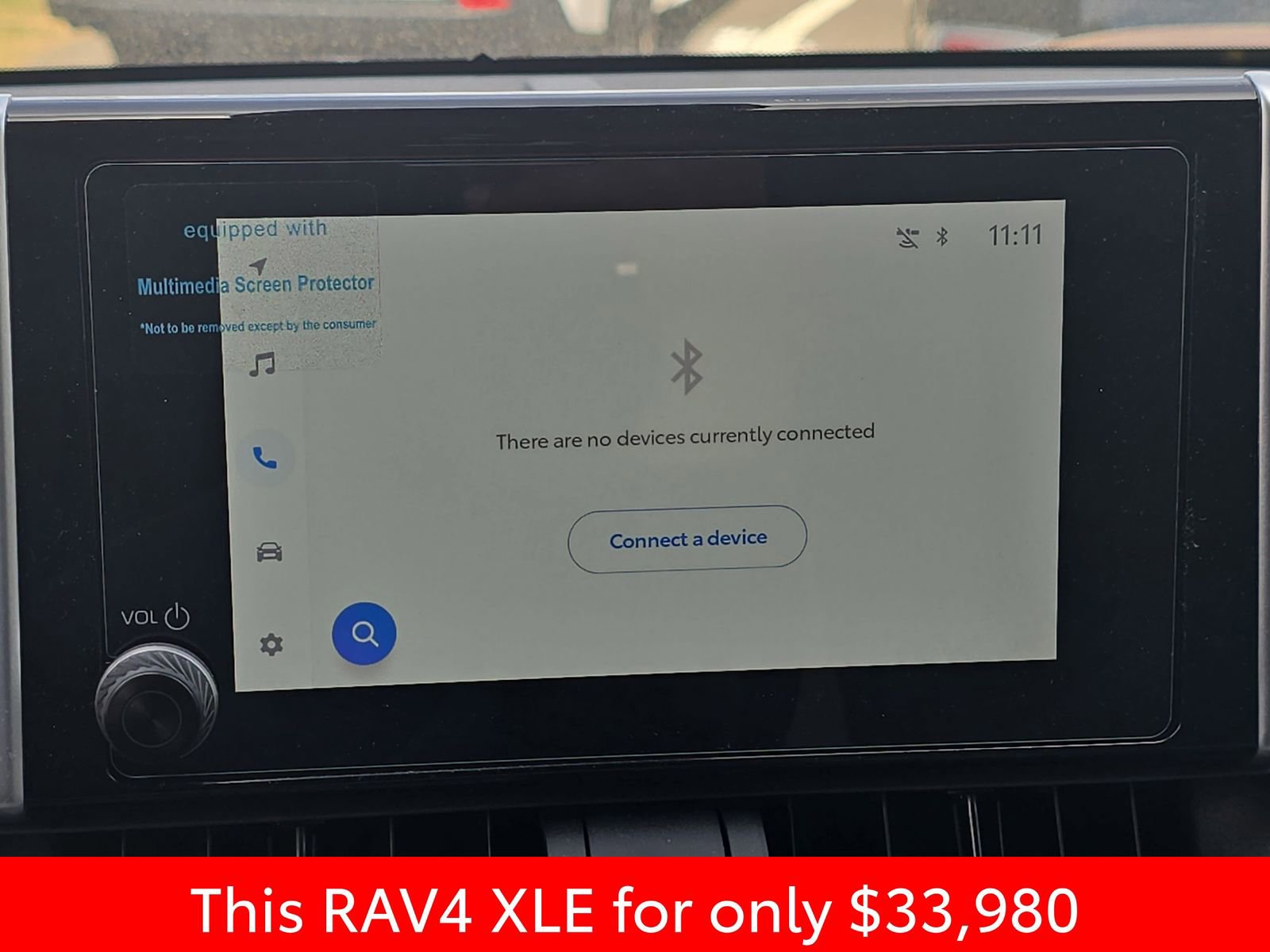 Used 2025 Toyota RAV4 XLE FWD image 26