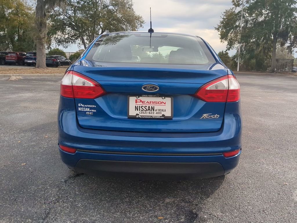 Used 2019 Ford Fiesta SE image 5