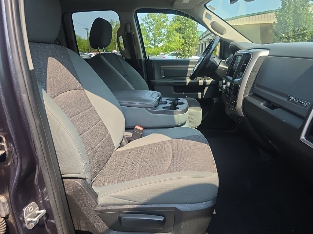 Used 2018 RAM 1500 Big Horn AWD/4WD image 34