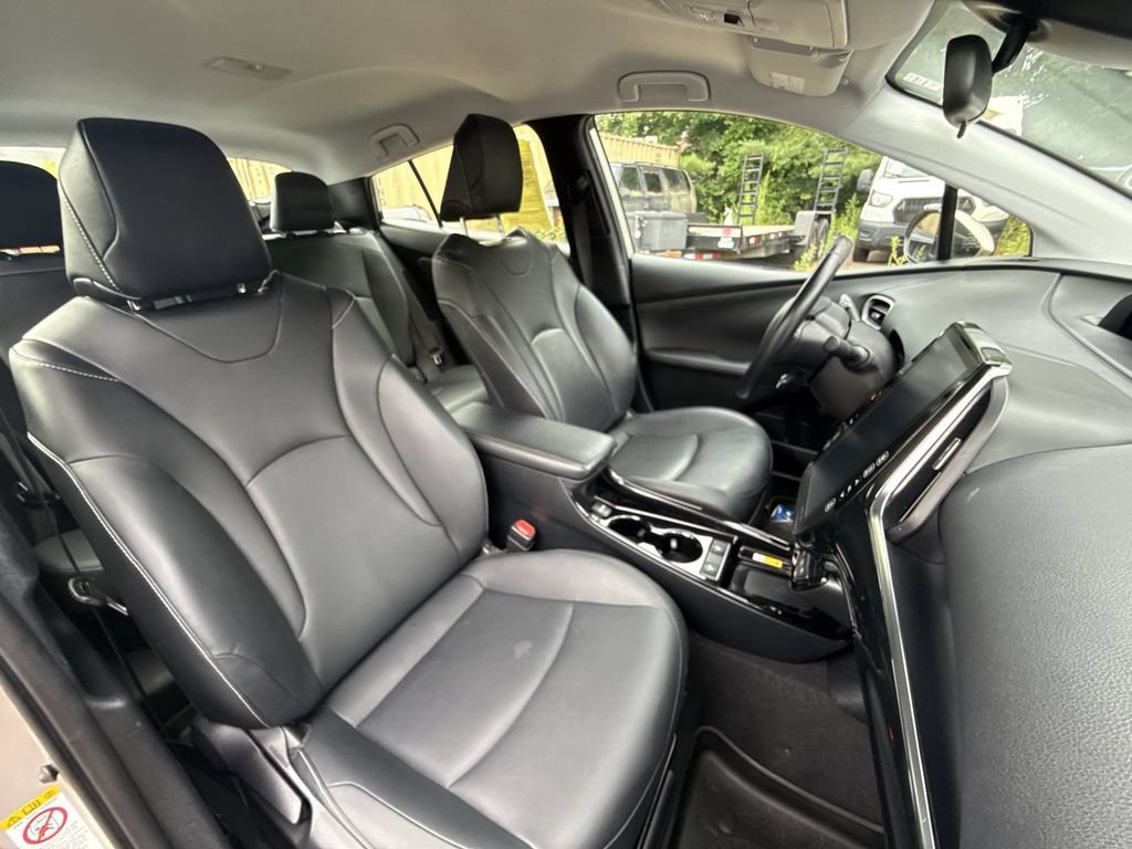 Used 2020 Toyota Prius Prime XLE FWD image 24