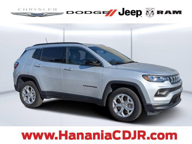 Used 2024 Jeep Compass Latitude