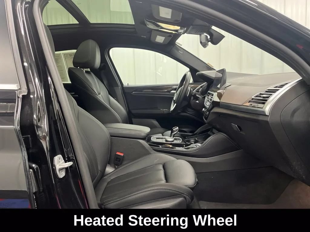Used 2025 BMW X4 xDrive30i AWD/4WD image 12