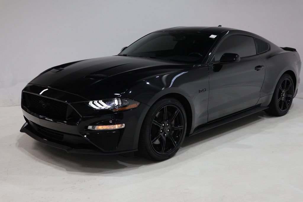 Used 2020 Ford Mustang GT w/ Black Accent Package RWD image 3