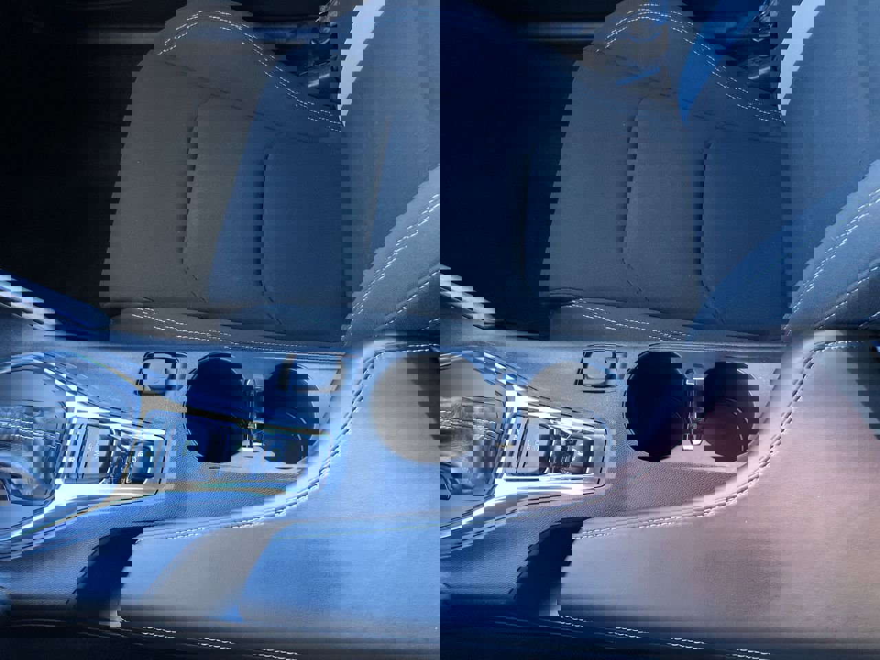 Used 2019 Chevrolet Camaro LT image 16