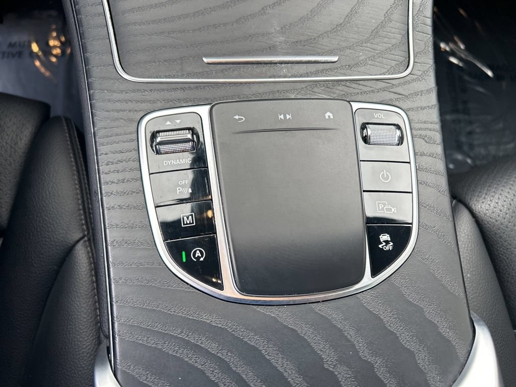 Used 2022 Mercedes-Benz GLC 300 image 41