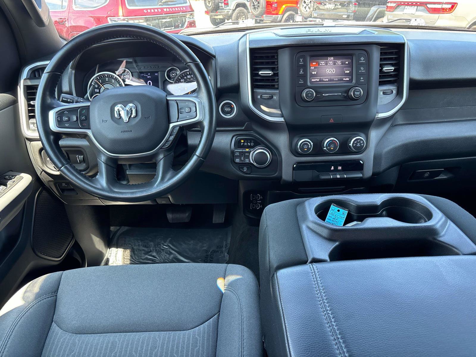 Used 2022 RAM 1500 Big Horn AWD/4WD image 14