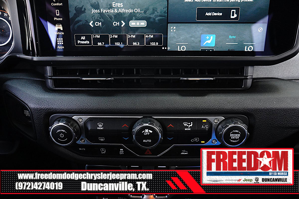 Used 2024 Jeep Gladiator Sport AWD/4WD image 22