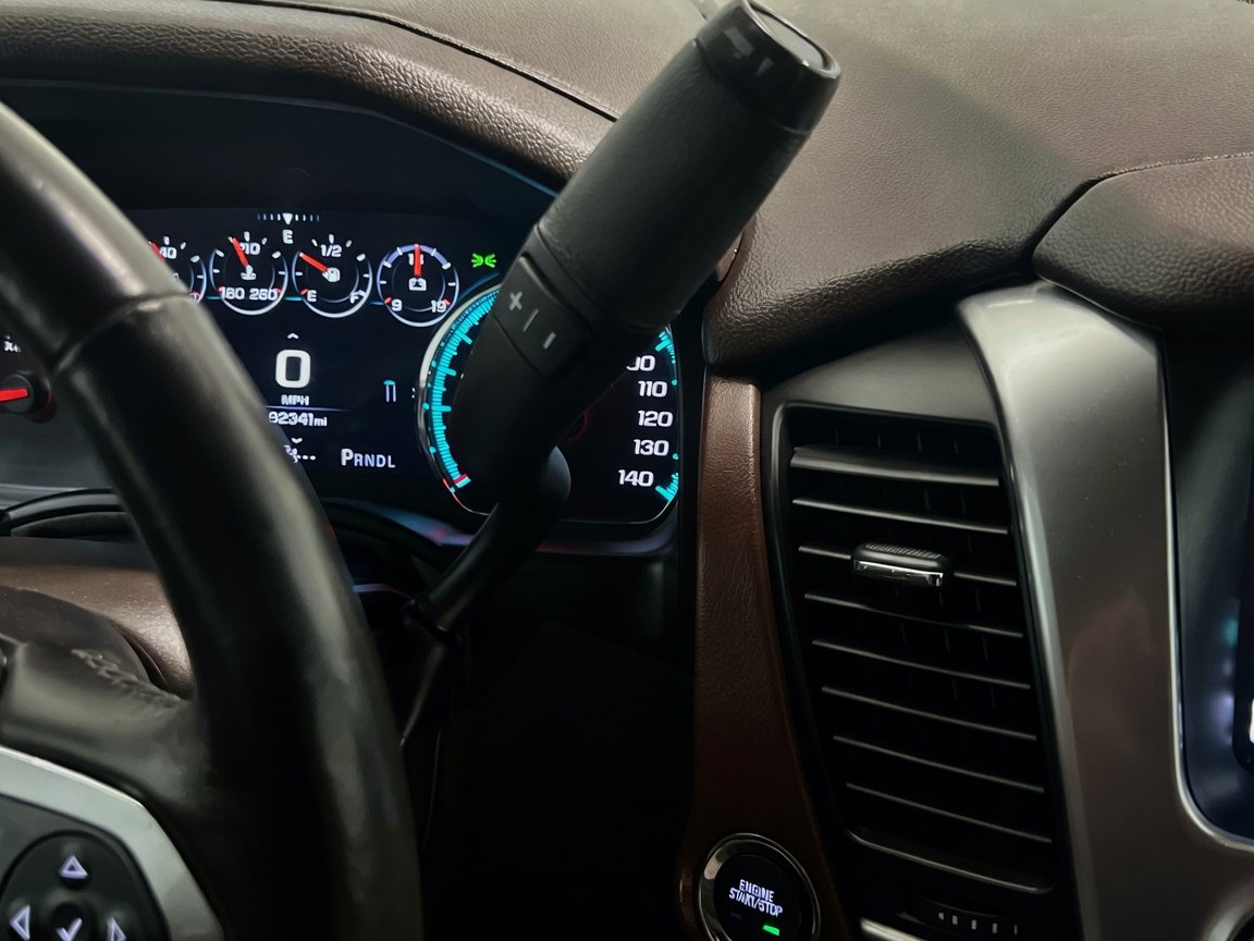 Used 2017 Chevrolet Suburban Premier AWD/4WD image 13