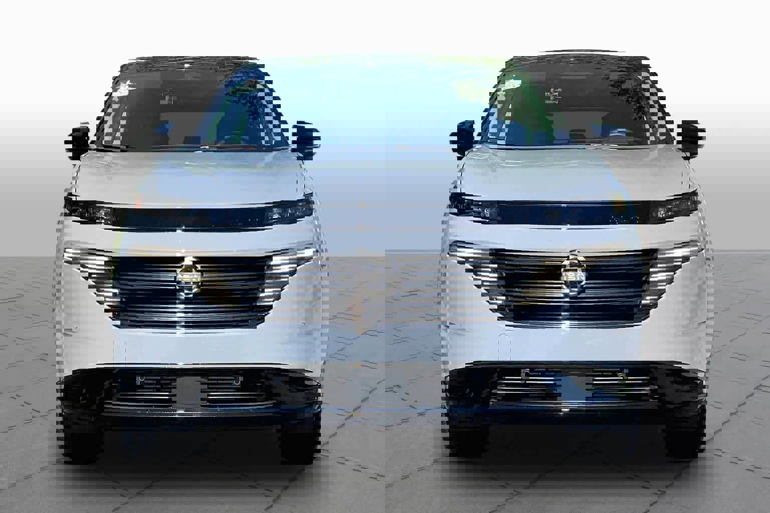 Used 2025 Nissan Murano Platinum w/ Cargo Package AWD/4WD image 4