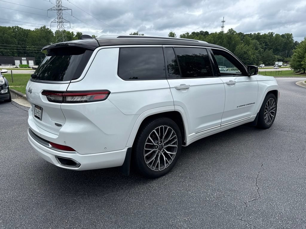 Used 2021 Jeep Grand Cherokee L Summit AWD/4WD image 5