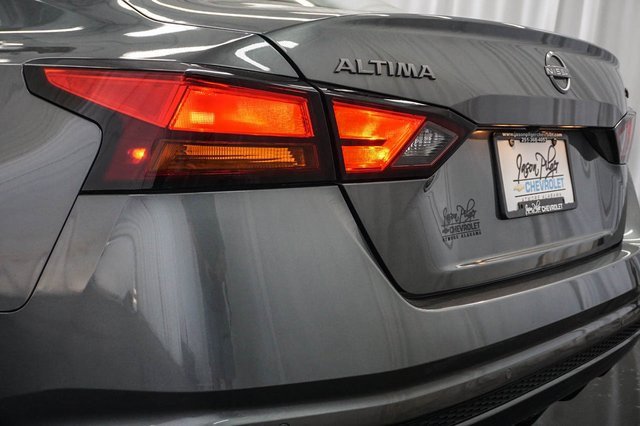 Used 2024 Nissan Altima 2.5 SV image 6