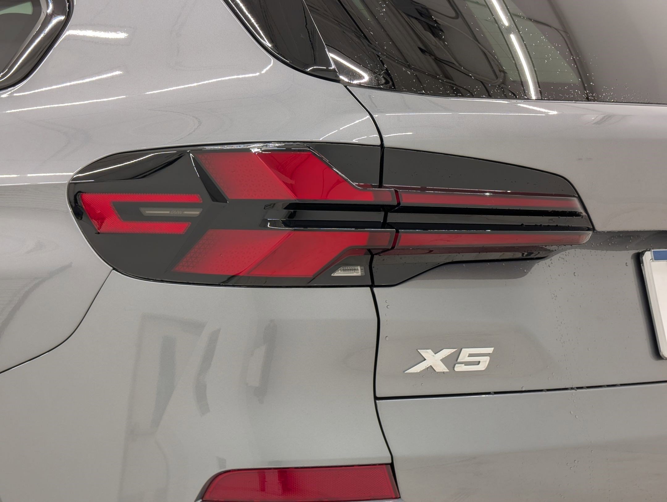New 2026 BMW X5 xDrive50e w/ M Sport Package AWD/4WD image 13