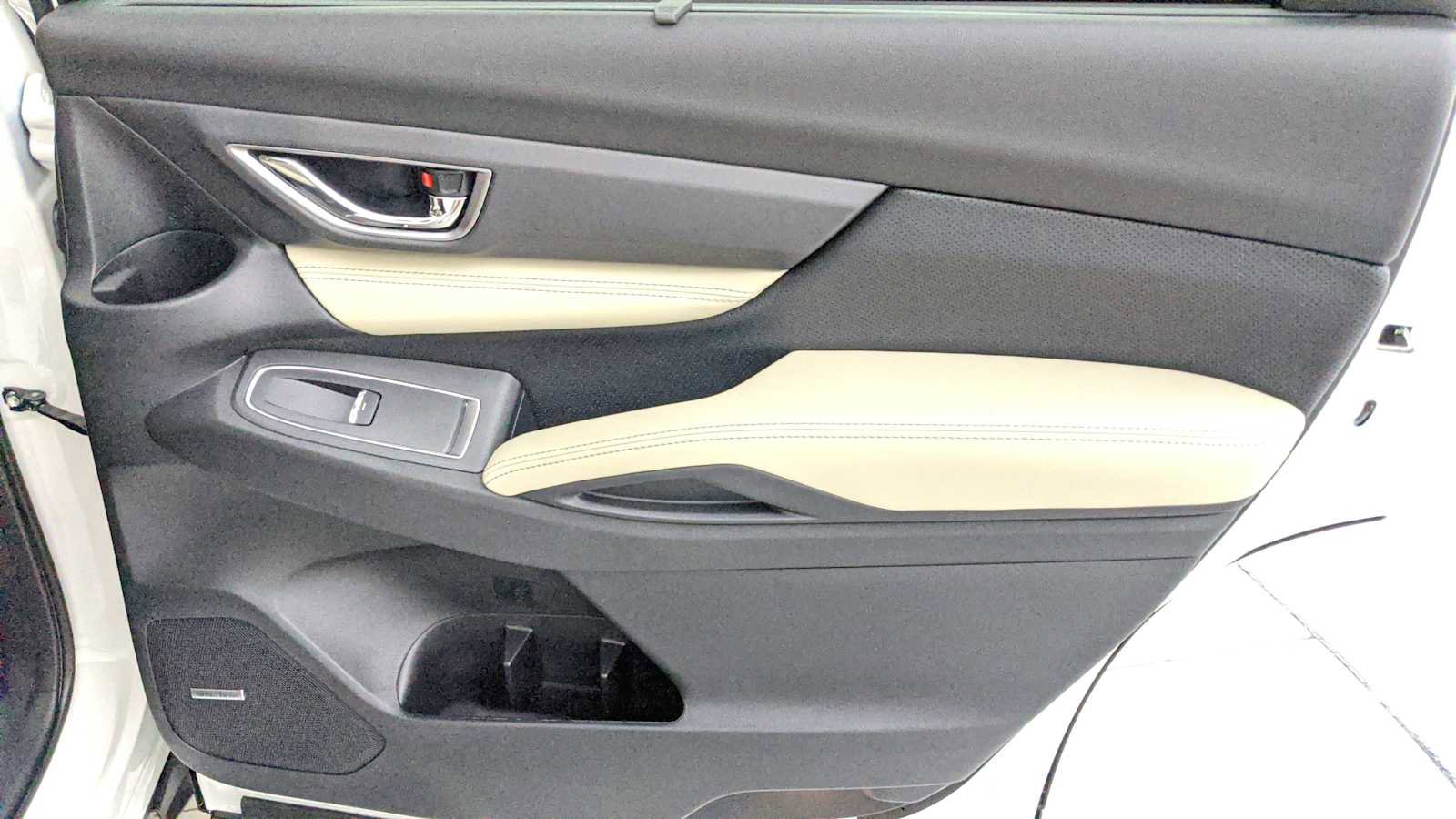 New 2025 Subaru Ascent Limited image 27