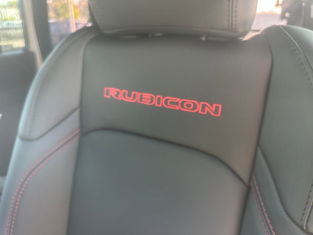 New 2025 Jeep Wrangler Unlimited Rubicon w/ Technology Group image 3