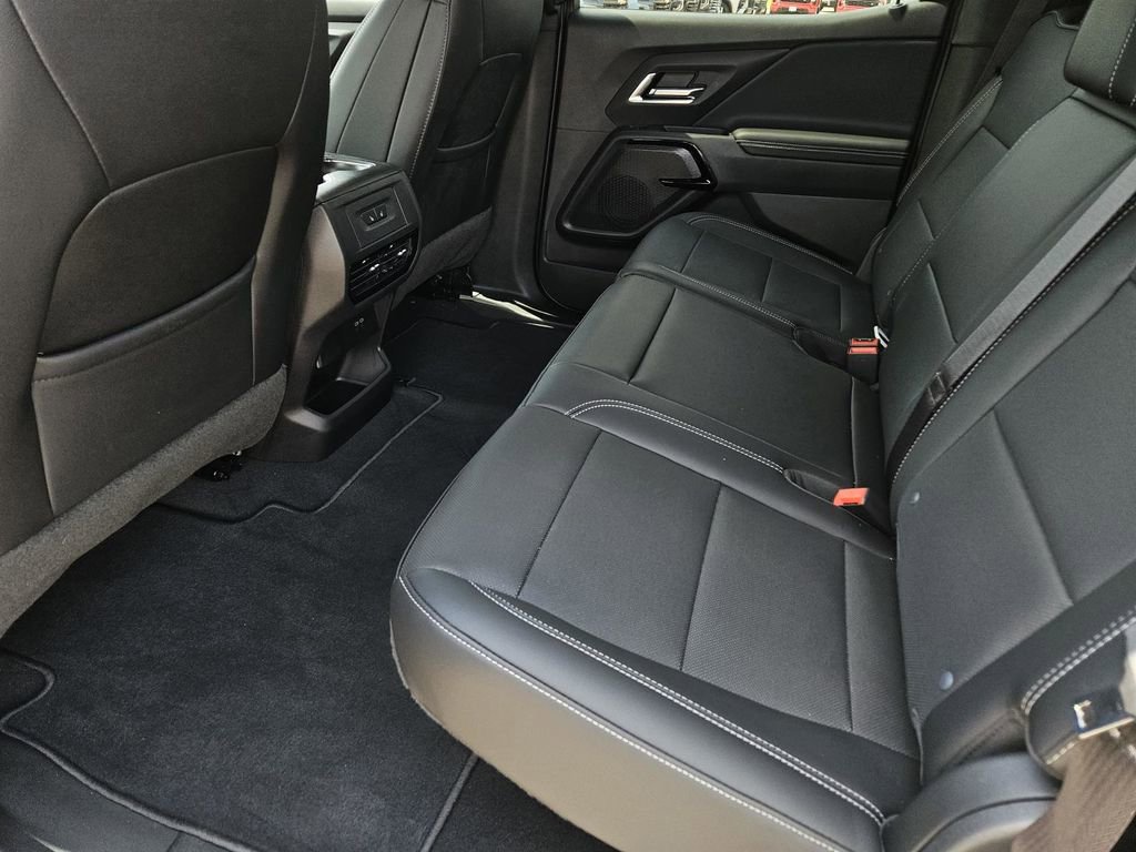 New 2025 Chevrolet Silverado EV LT image 7