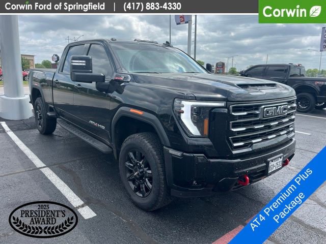 Used 2025 GMC Sierra 2500 AT4 w/ AT4 Premium Plus Package image 3