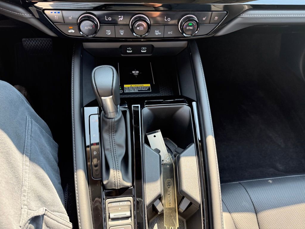 Used 2024 Honda Accord Touring image 13