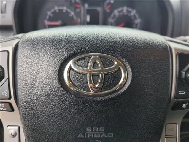 Used 2022 Toyota 4Runner SR5 Premium w/ Moonroof Package AWD/4WD image 25