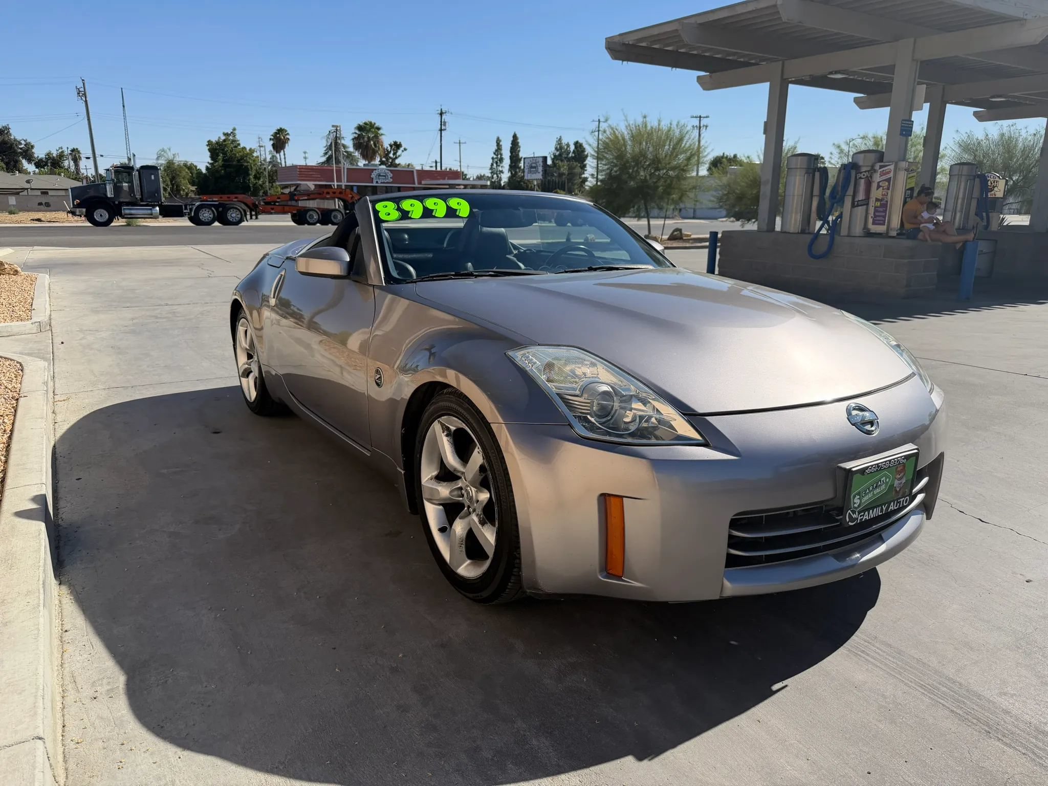 Used 2007 Nissan 350Z Touring RWD image 3