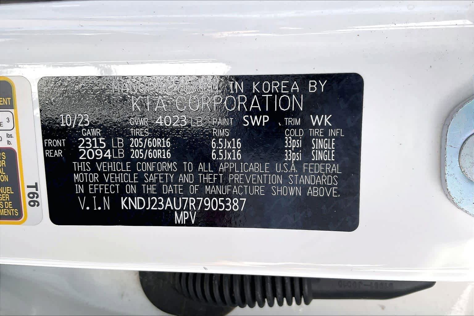 Used 2024 Kia Soul LX w/ Option Group 015 FWD image 34