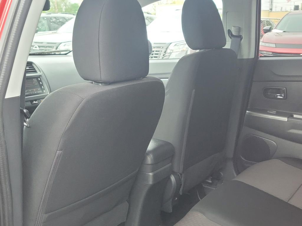Used 2019 Mitsubishi Outlander Sport ES AWD/4WD image 15