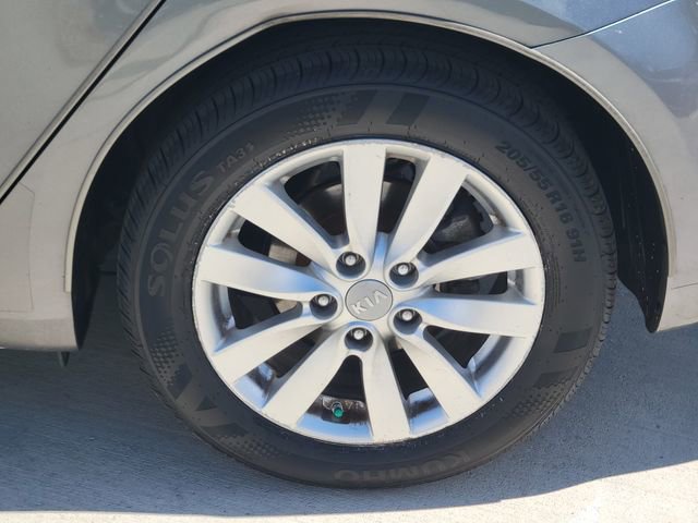 Used 2014 Kia Forte EX FWD image 19