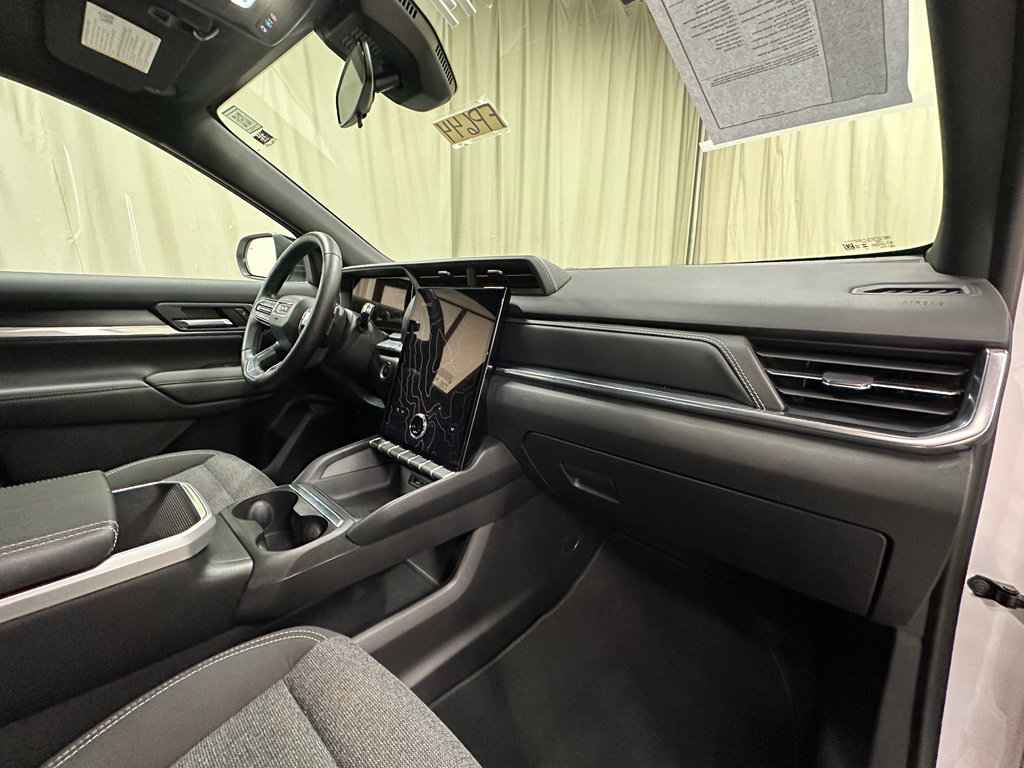 Certified 2025 GMC Terrain Elevation image 17