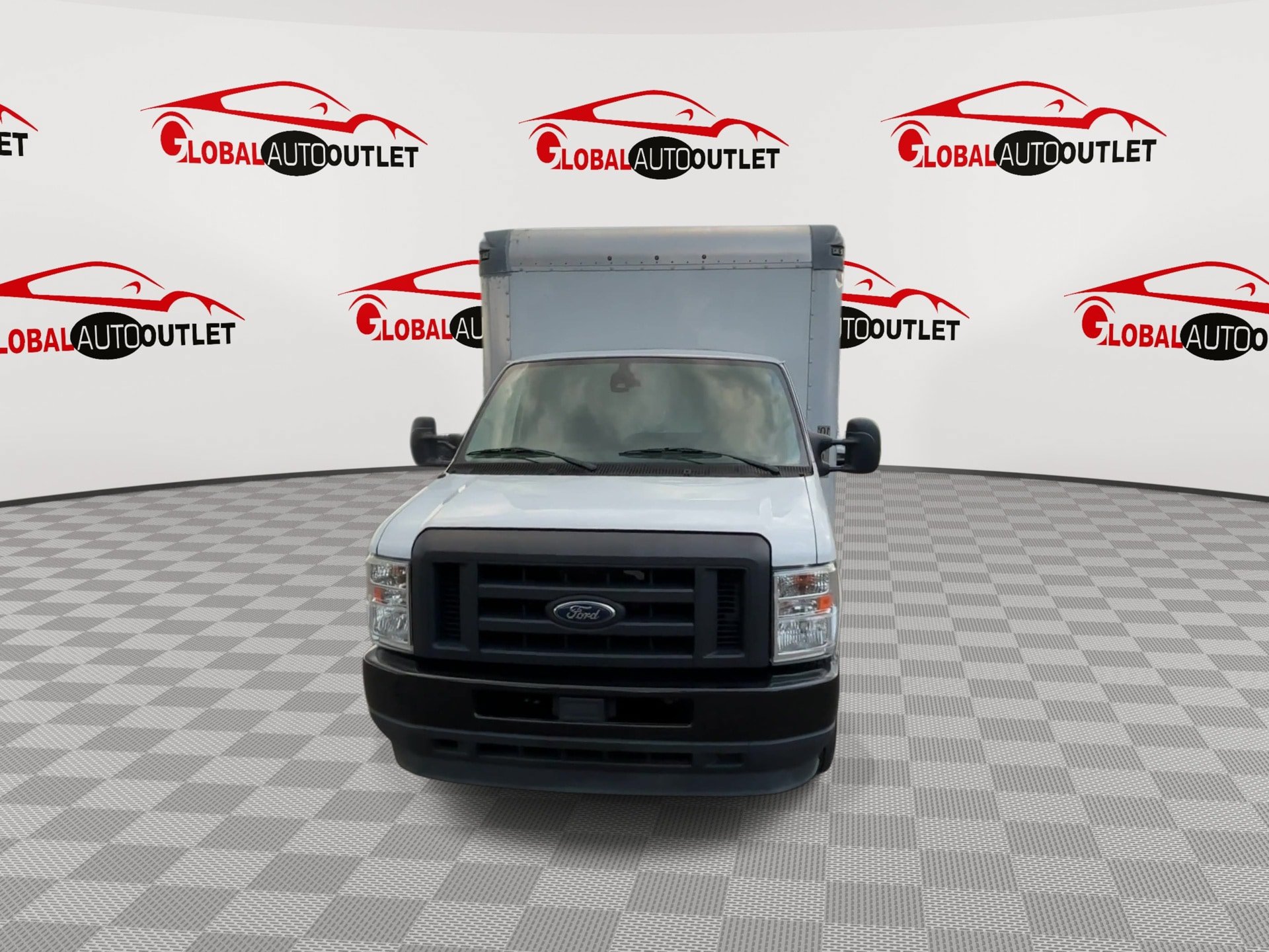 Used 2021 Ford E-350 and Econoline 350 Super Duty RWD image 4