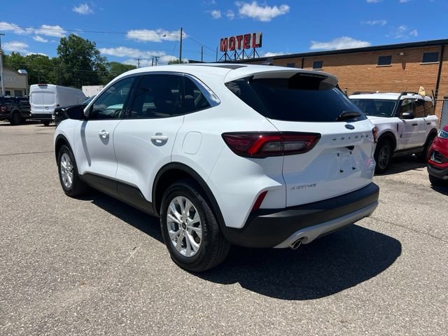 Certified 2023 Ford Escape Active AWD/4WD image 6