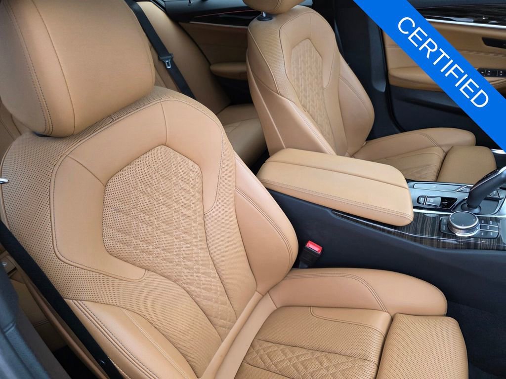 Certified 2023 BMW 540i w/ Premium Package RWD image 28