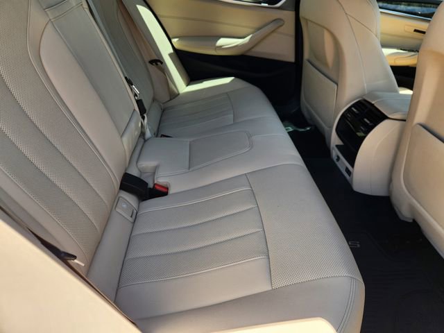 Used 2021 BMW 530i RWD image 31