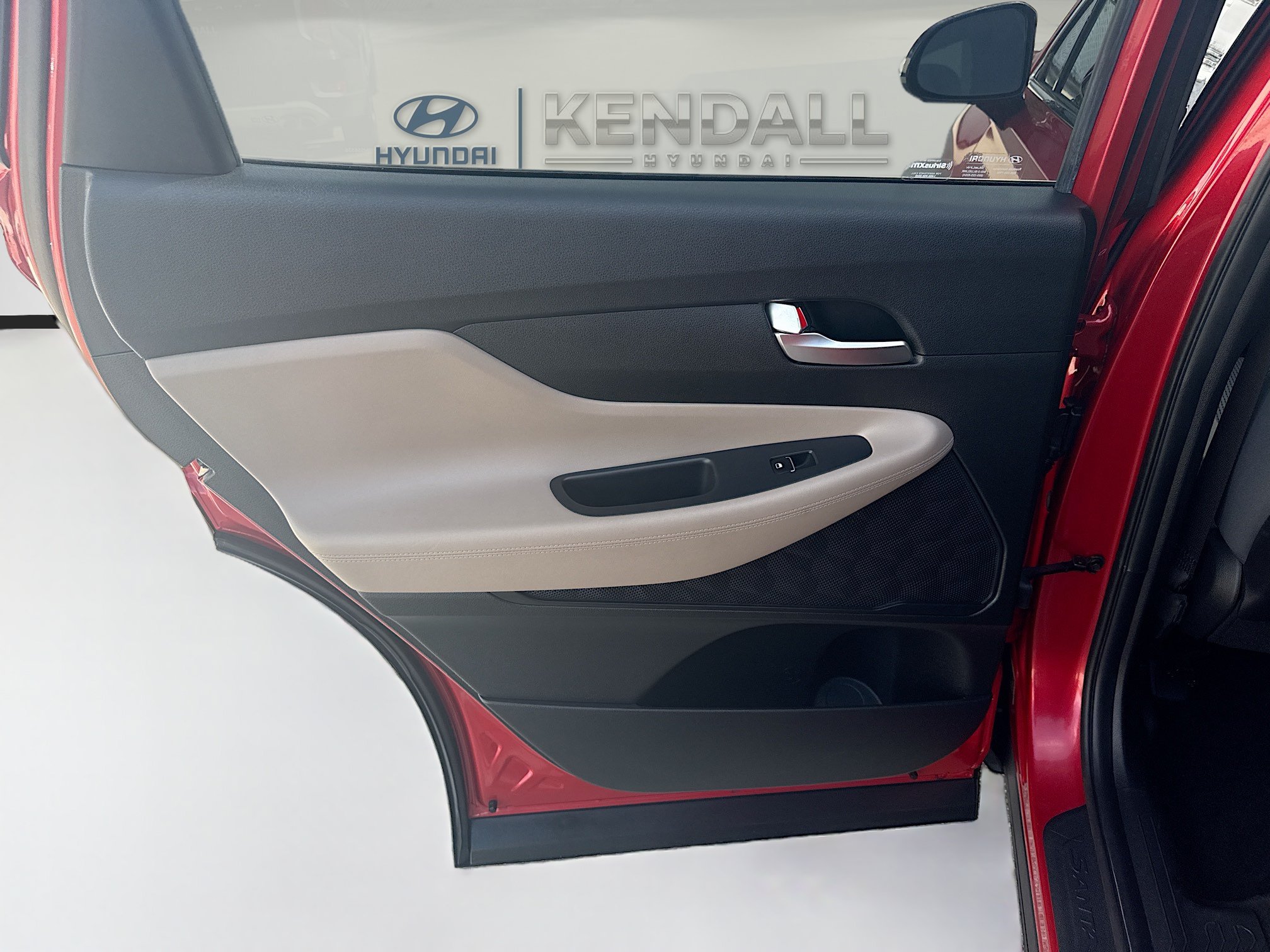 Used 2023 Hyundai Santa Fe SEL FWD image 23