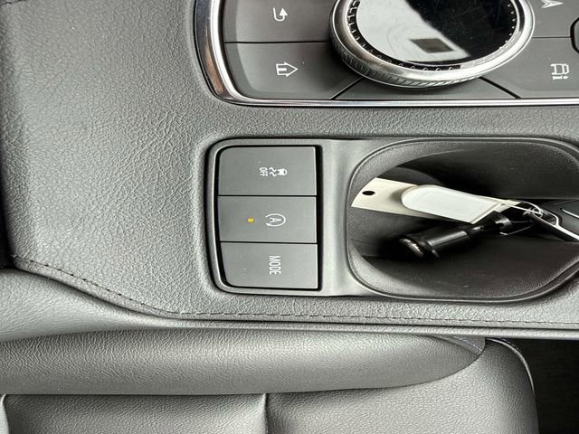 Used 2024 Cadillac XT4 Sport w/ Active Safety Package image 23