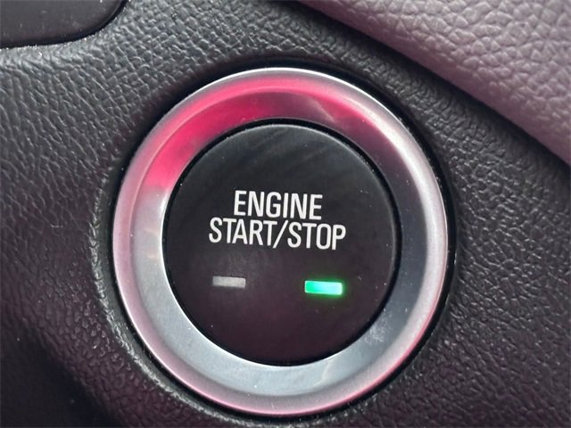 Used 2024 Chevrolet Equinox LS w/ Midnight Edition image 19