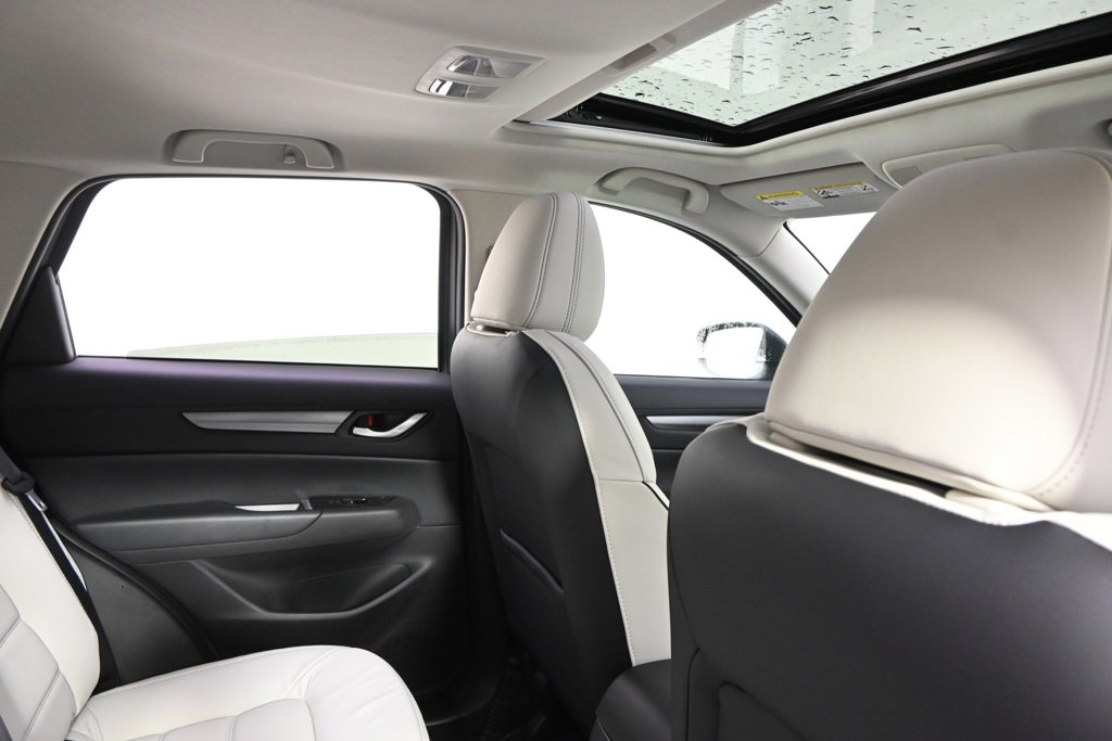 New 2025 MAZDA CX-5 AWD 2.5 S w/ Preferred Package image 17