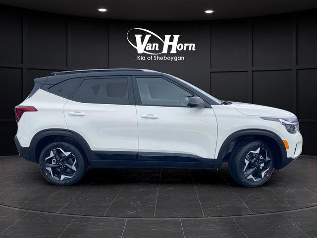 New 2026 Kia Seltos S AWD/4WD image 2
