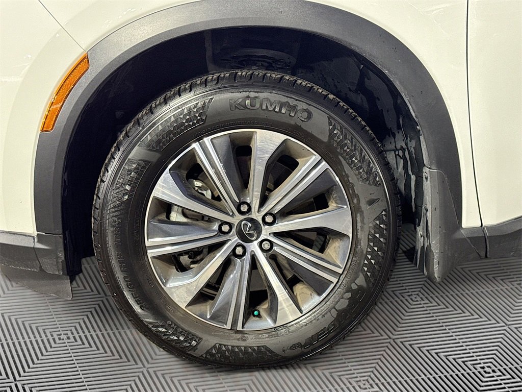 Used 2025 INFINITI QX60 Pure image 33