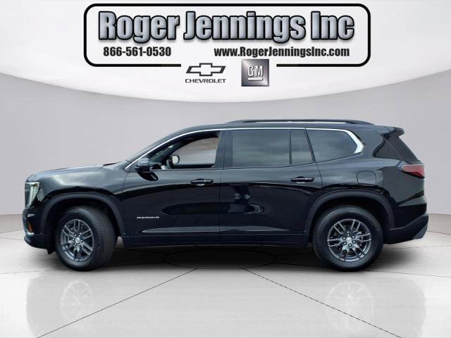 Used 2026 GMC Acadia Elevation FWD image 2