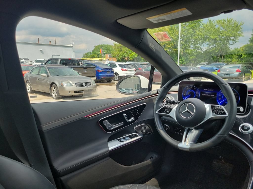 Used 2023 Mercedes-Benz EQE 350+ 4MATIC Sedan image 8