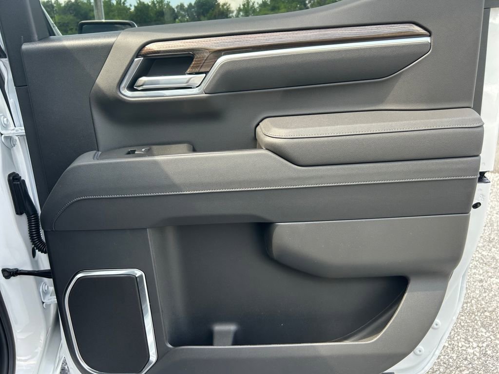 New 2026 Chevrolet Silverado 1500 LT image 24