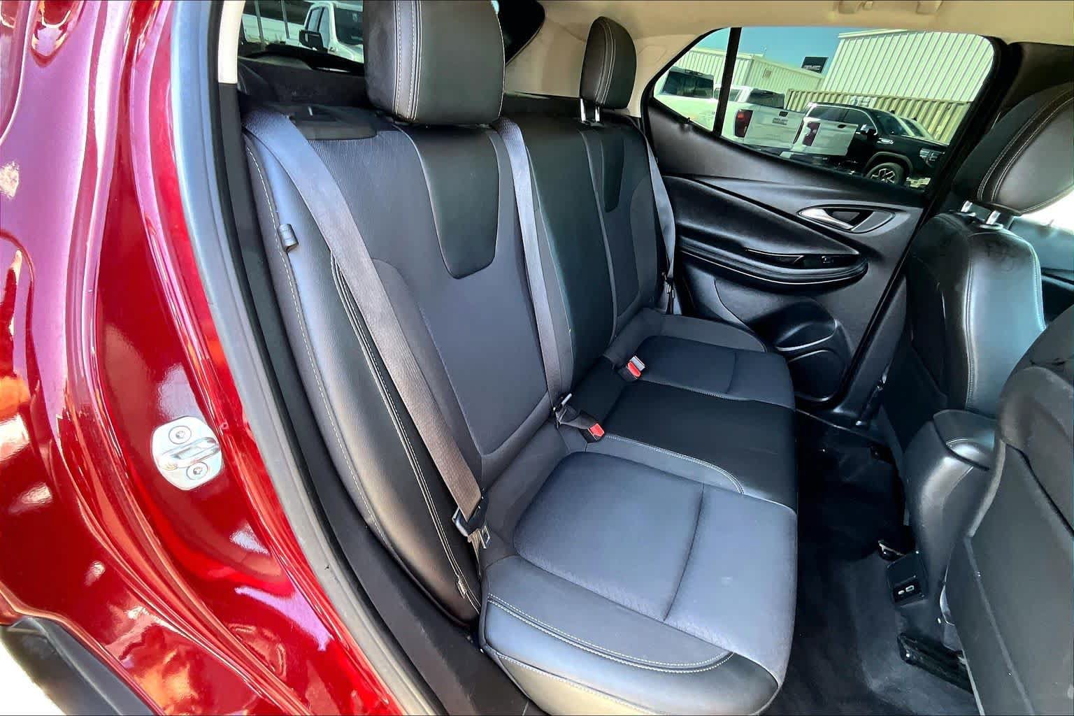 Used 2023 Buick Encore GX Preferred FWD image 36
