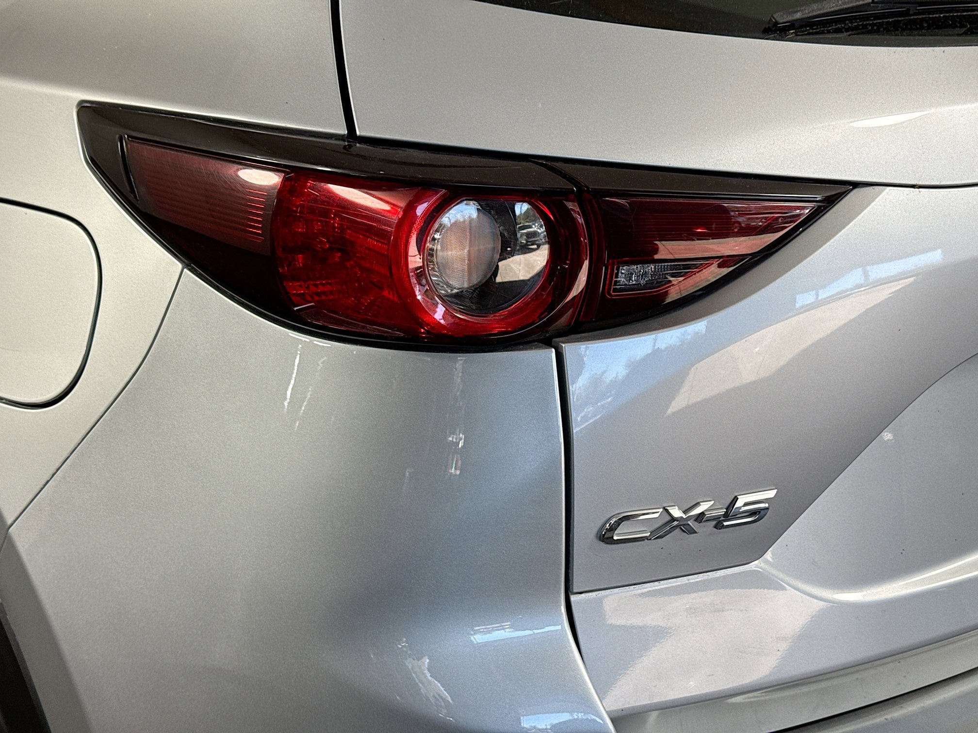 Used 2017 MAZDA CX-5 Sport image 36