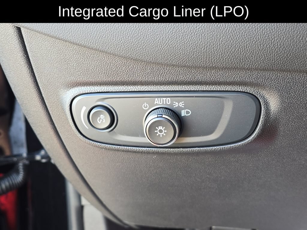 Used 2024 Chevrolet Equinox LS w/ LS Convenience Package FWD image 12