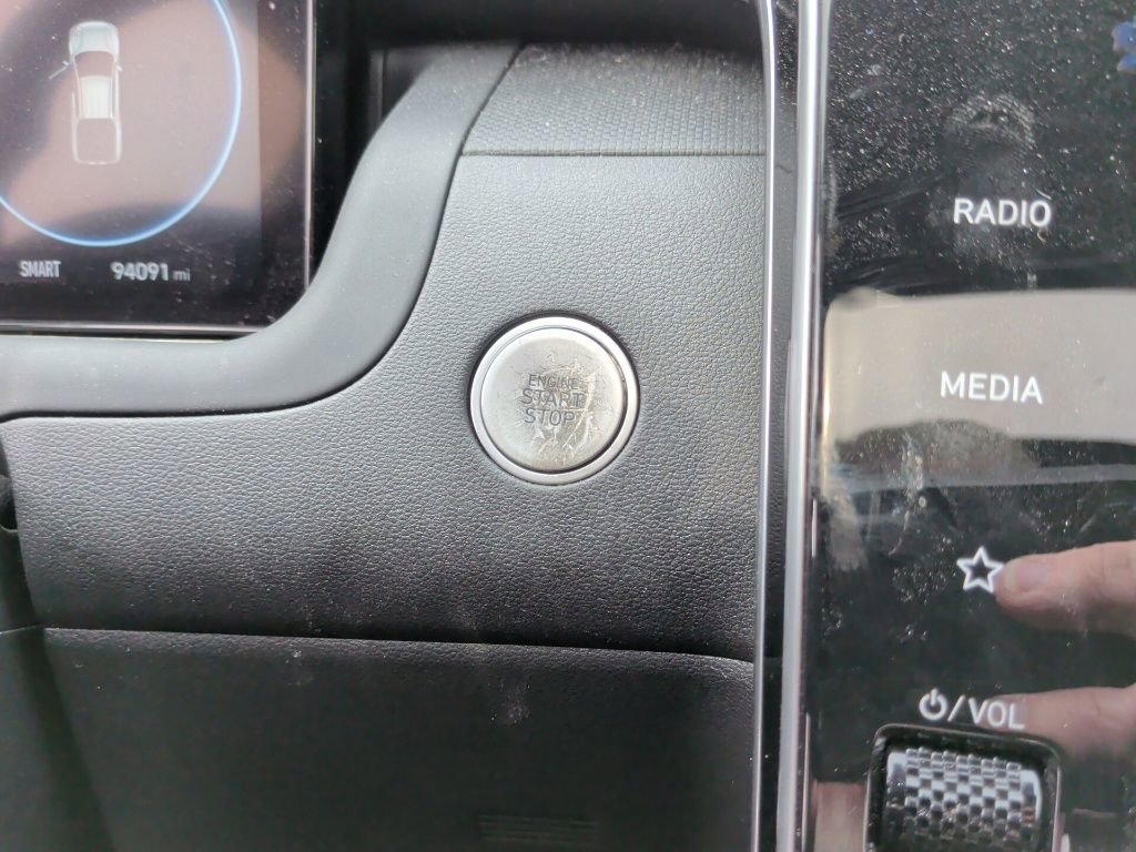 Used 2022 Hyundai Santa Cruz SEL w/ Activity Package image 24