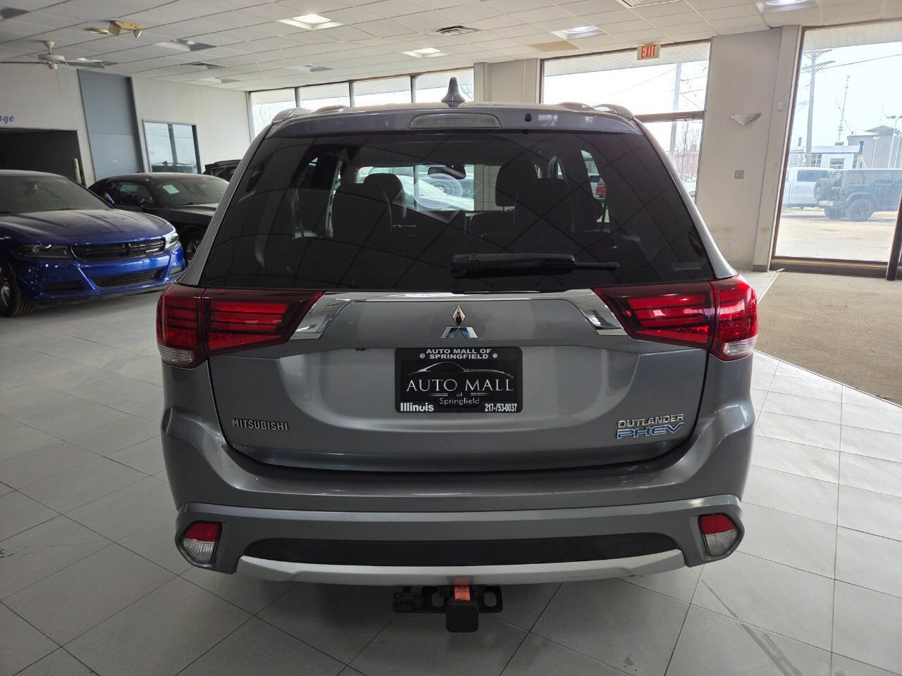 Used 2018 Mitsubishi Outlander SEL image 6